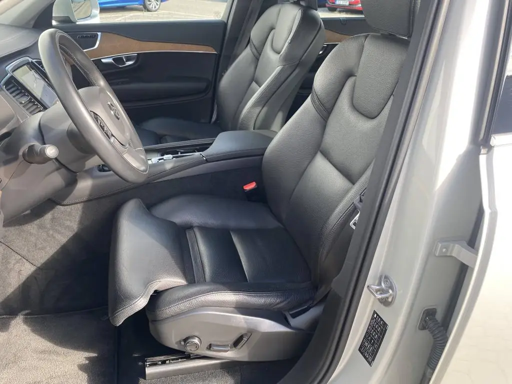 VOLVO XC90 VOLVO XC90 B5 AWD Inscription 2,0 / 173kW