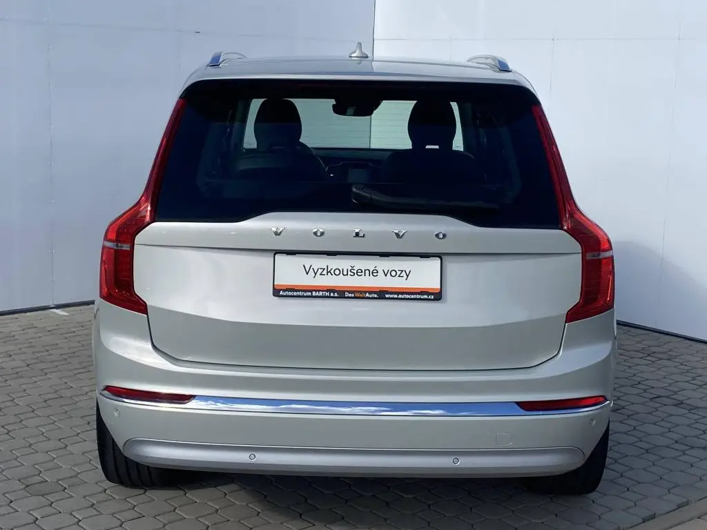 VOLVO XC90 VOLVO XC90 B5 AWD Inscription 2,0 / 173kW