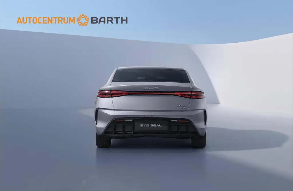 BYD SEAL Design 82 kWh  / 230kW