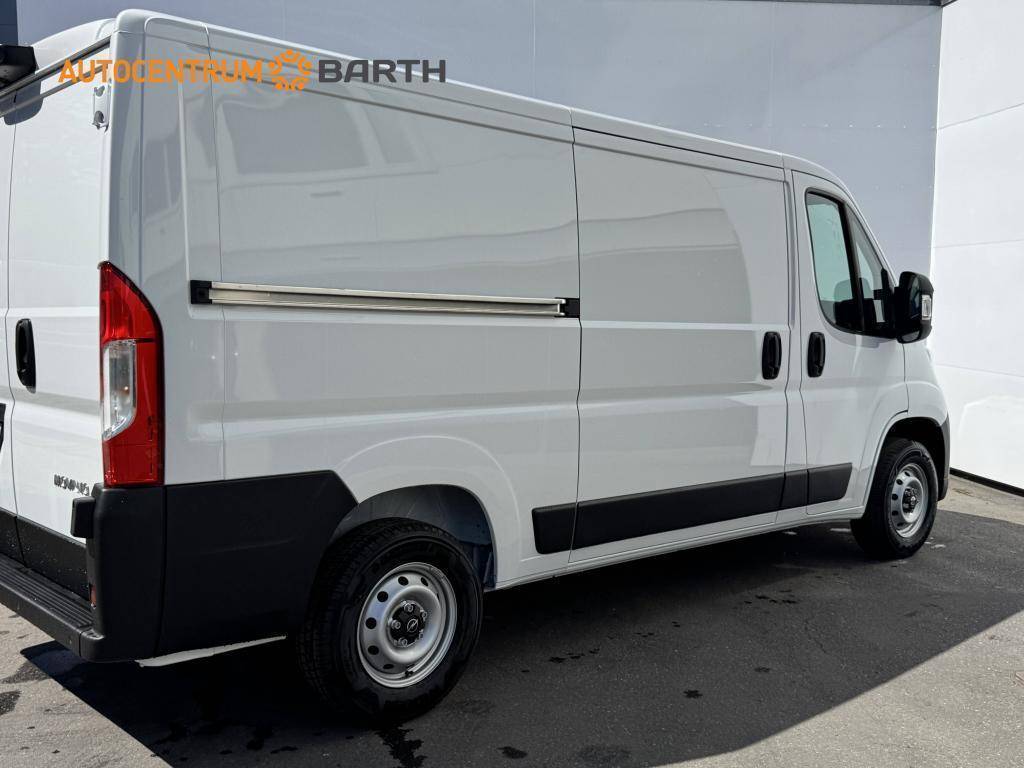 Opel Movano skříň L2H1 3000 6°MT 2,2 CDTi / 88kW