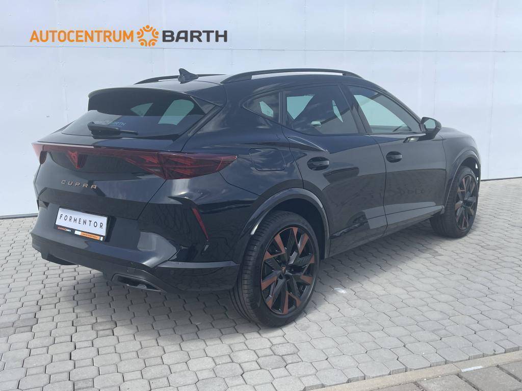 CUPRA Formentor DSG 4WD 2,0 TSI / 150kW
