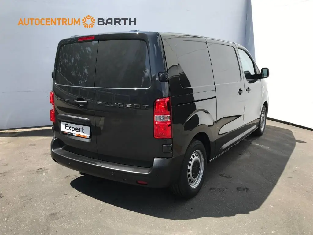 Peugeot Expert L2 2,2 BlueHDi  EAT8 / 110kW