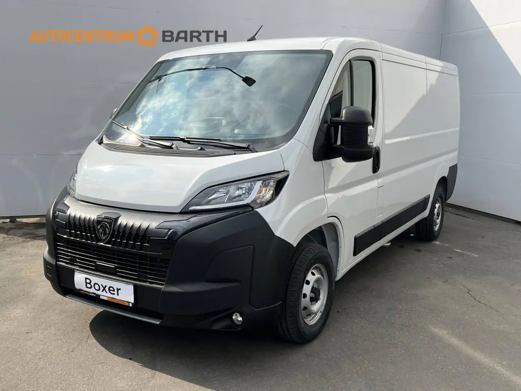 Peugeot Boxer Furgon  3000 L2H1  2,2 BlueHDi S&S MAN6 / 88kW