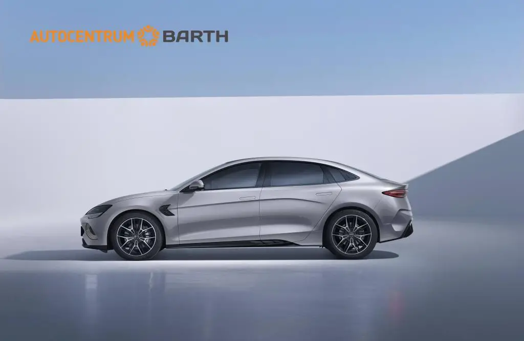 BYD SEAL Design 82 kWh  / 230kW