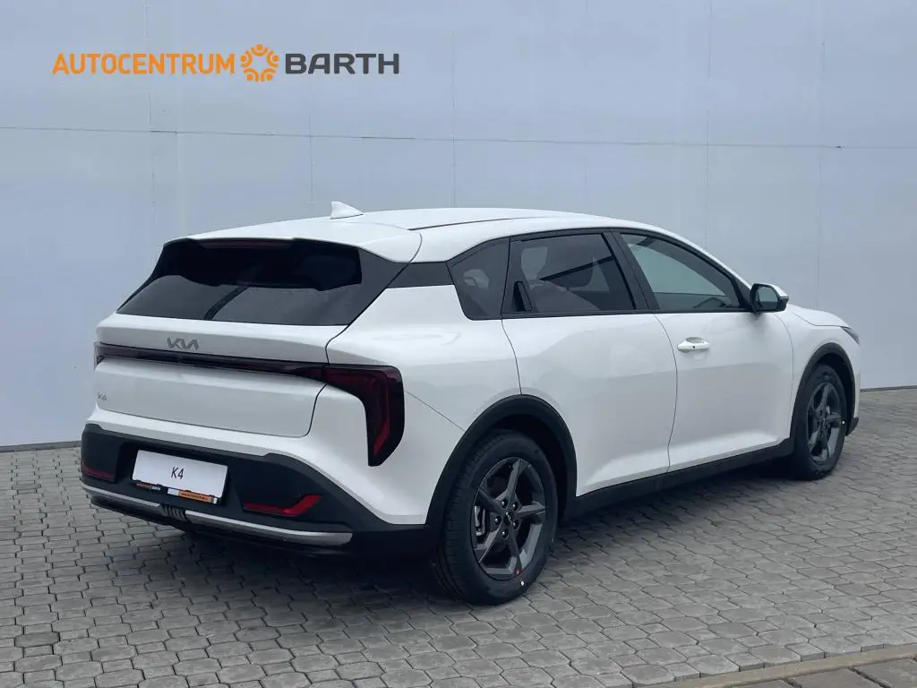 KIA K4 EXCLUSIVE 7DCT 1,6 T-GDi / 110kW