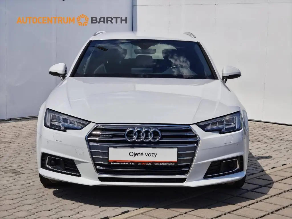 Audi A4 Avant S-Line 2,0 TSI 185 kW Quattro 7ST 2,0TFSI  / 185kW