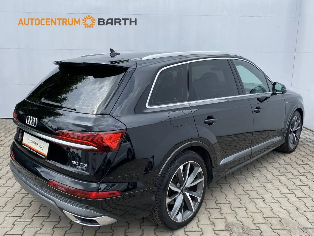 Audi Q7 50 S line Quattro 8TT 3,0TDI / 210kW