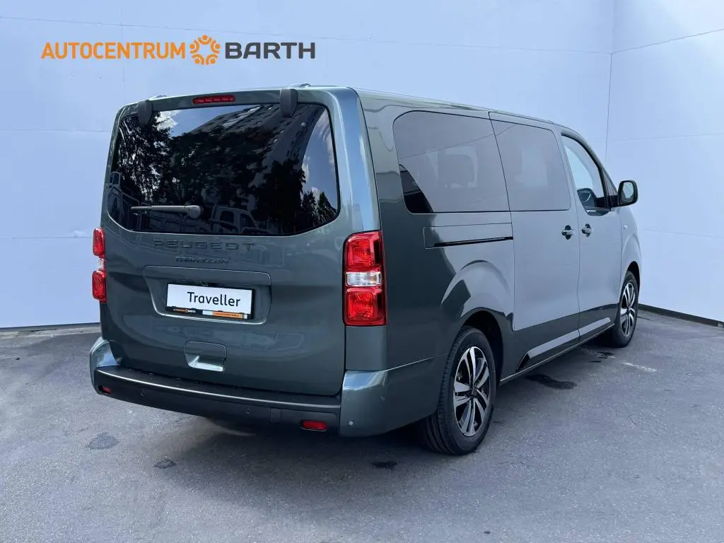 Peugeot Traveller Allure Long 2.2 BlueHDi S&S EAT8 / 132kW