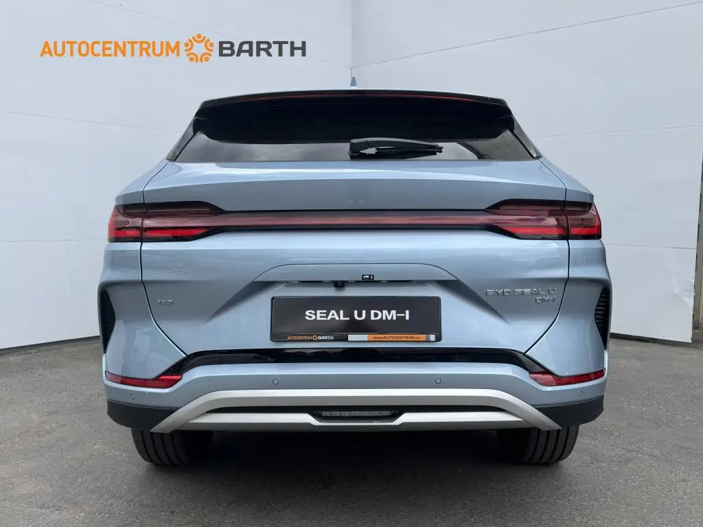 BYD SEAL U DM-i Design AWD 1,5 / 238kW