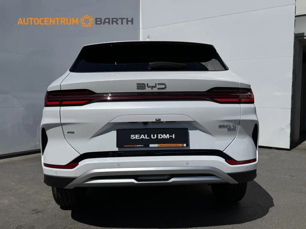 BYD SEAL U DM-i Design AWD 1,5 / 238kW