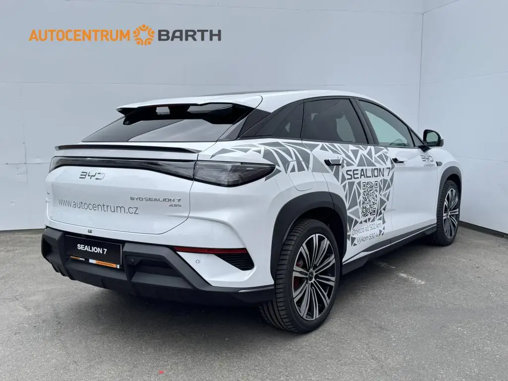 BYD SEALION 7 Design AWD 82 kWh  / 390kW