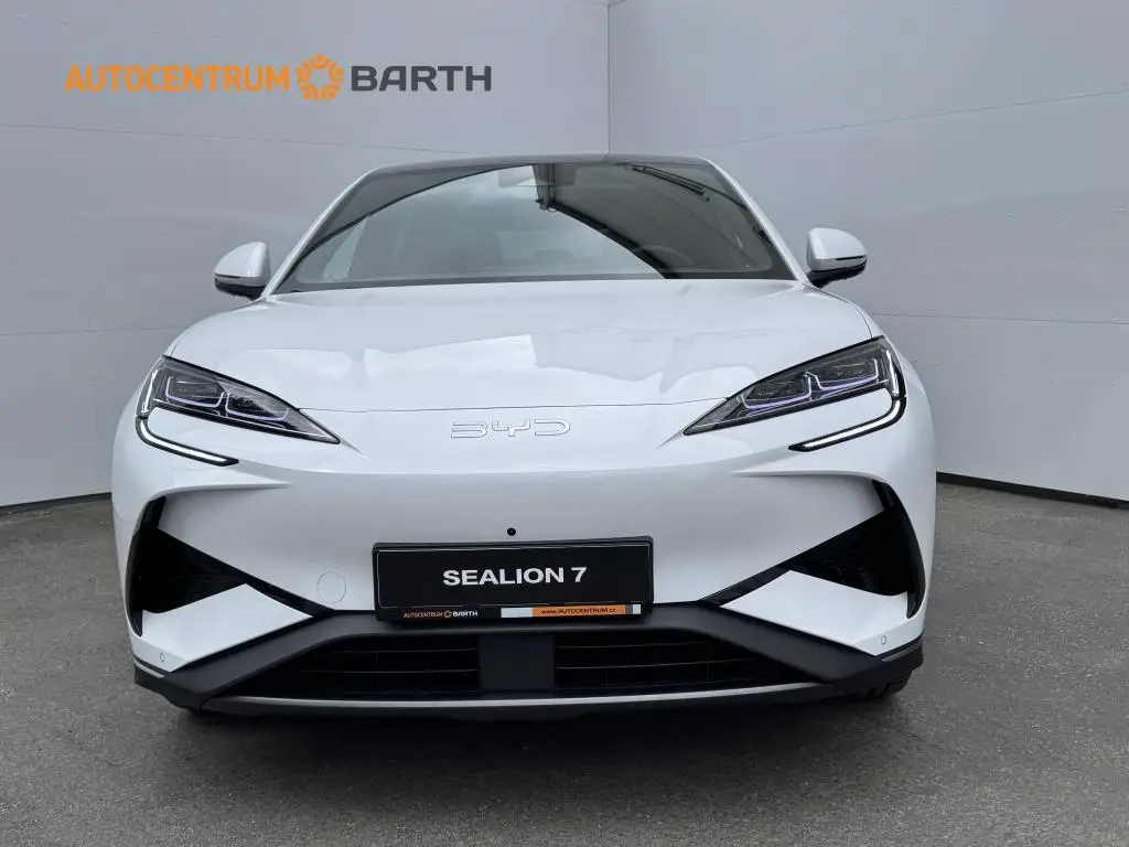 BYD SEALION 7 Design AWD 82 kWh  / 390kW