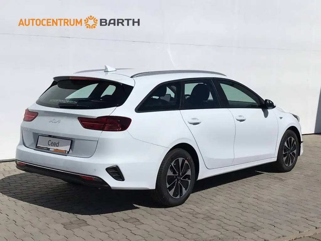 KIA Ceed SW CD SPIN 7DCT 1,5 T-GDi / 103kW