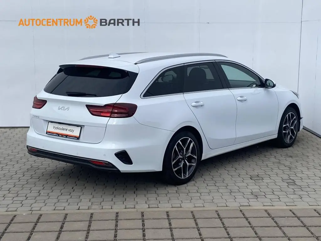 KIA Ceed SW CD TOP 1,5 T-GDi / 118kW