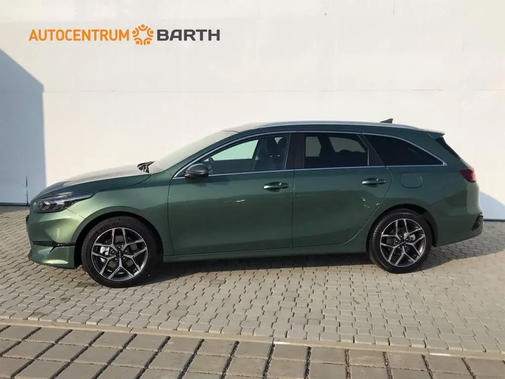 KIA Ceed SW CD TOP 7DCT 1,5 T-GDi / 103kW