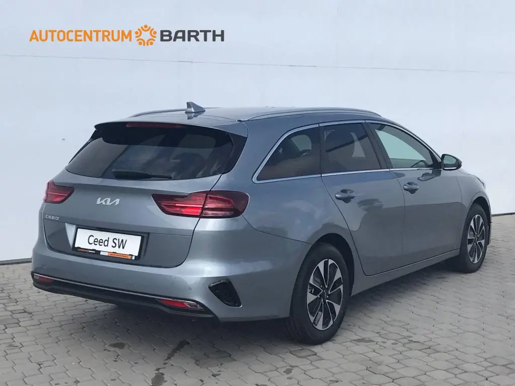 KIA Ceed SW CD TOP 7DCT 1,5 T-GDi / 103kW