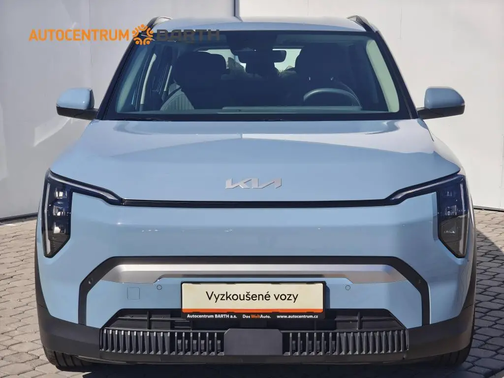 KIA EV3 AIR 4x2 Synchronní AC elektromotor / 150kW