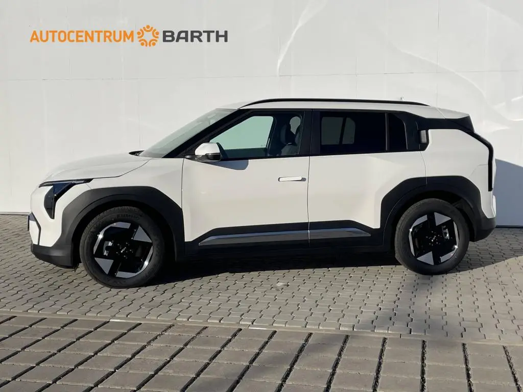 KIA EV3 EARTH  4x2 Synchronní AC elektromotor / 110kW