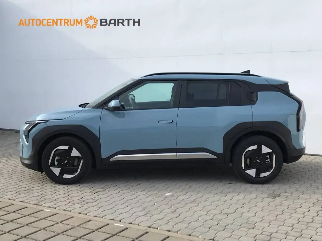KIA EV3 EARTH  4x2 Synchronní AC elektromotor / 110kW