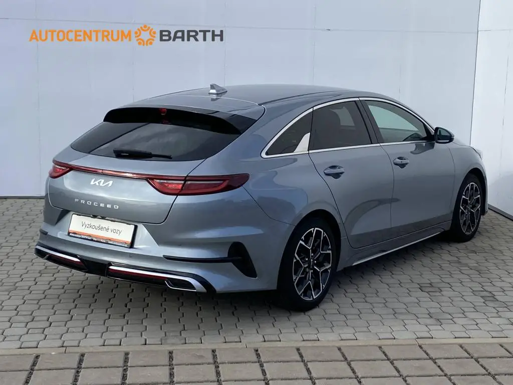 KIA ProCeed CD CD 1,5 T-GDi GPF 7DCT GT LINE PLUS (2021 1,5 T-GDi / 118kW