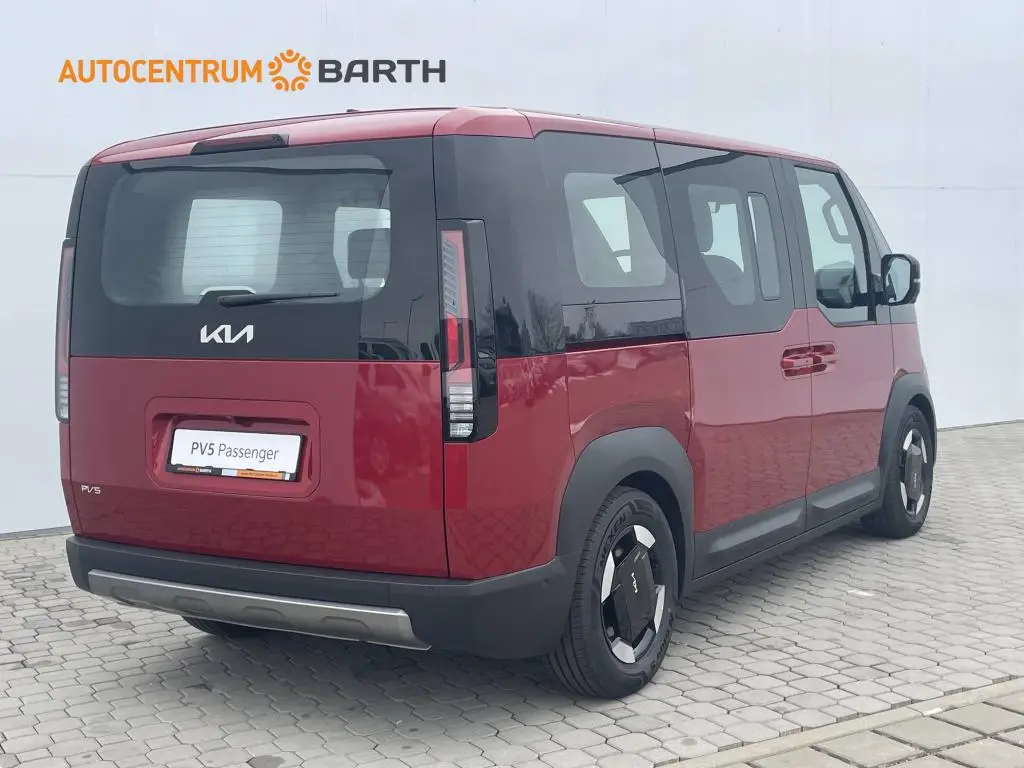 KIA PV5 ELITE 4x2 Synchronní AC elektromotor / 120kW