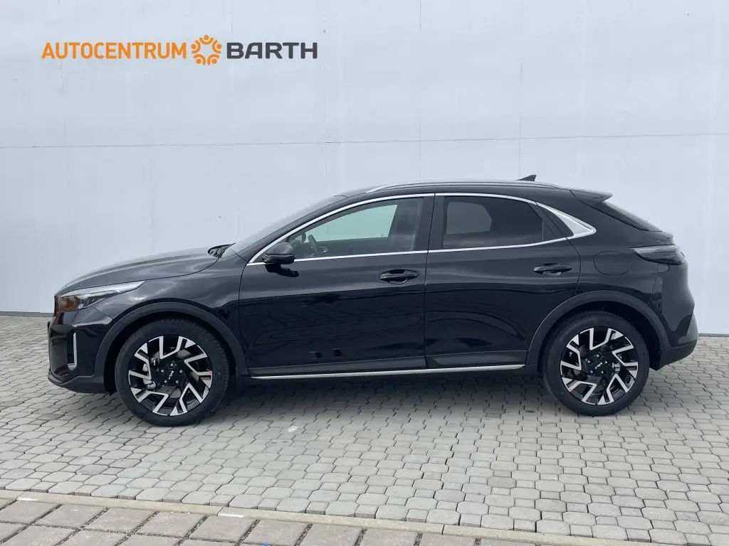 KIA XCeed STEEL EDITION 7DCT 1,6 T-GDi / 132kW