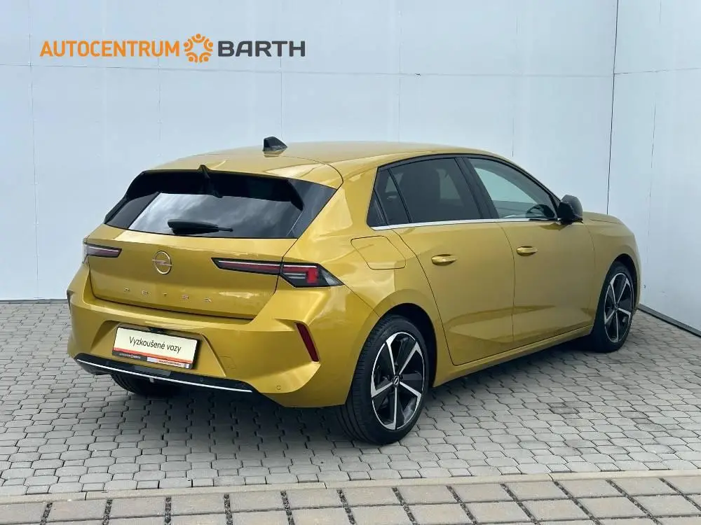 Opel Astra Elegance AT8 1,2 TURBO / 96kW