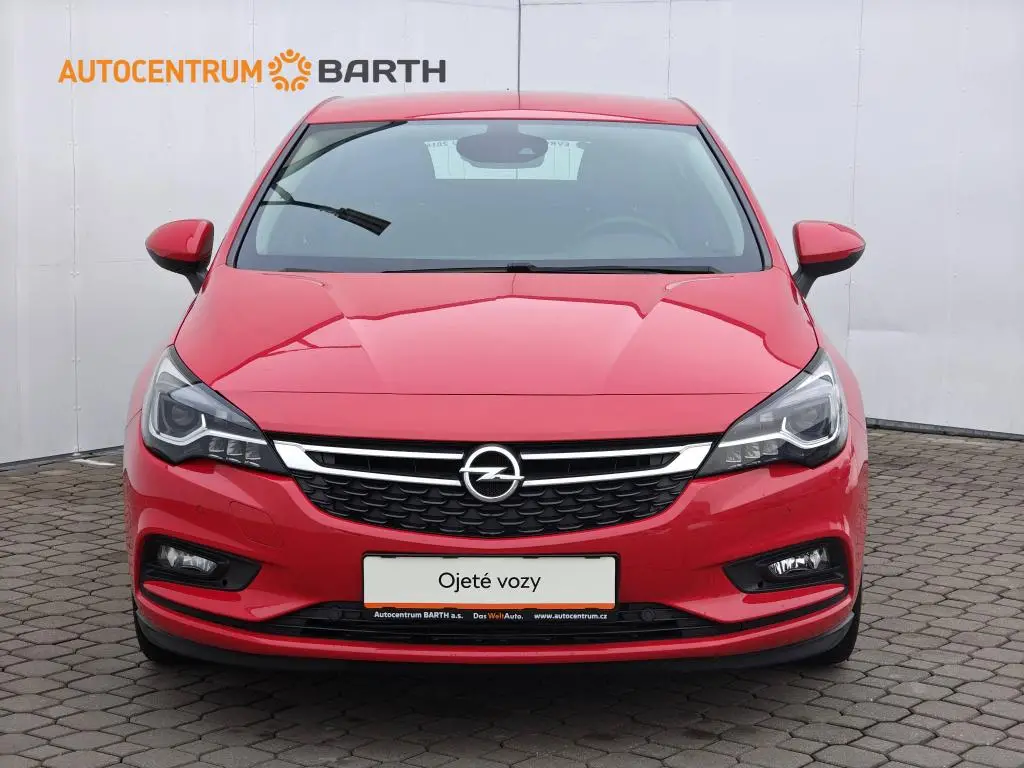 Opel Astra Opel Astra 1,4 Turbo 110kW 1,4T / 110kW