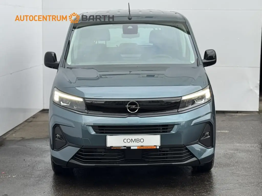 Opel Combo  Combi Edition Plus L1 AT8 1,5 CDTi / 96kW