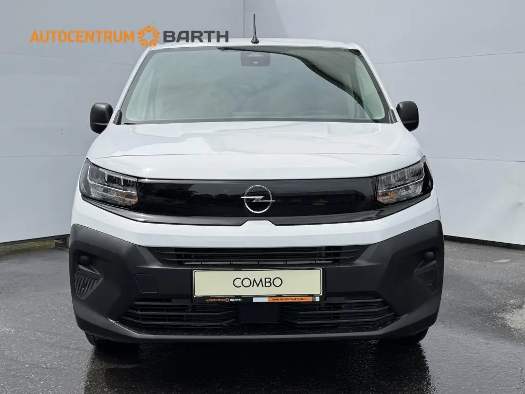 Opel Combo Van L2 (XL) 1.5 CDTi 102k MT6 1,5 CDTi / 75kW