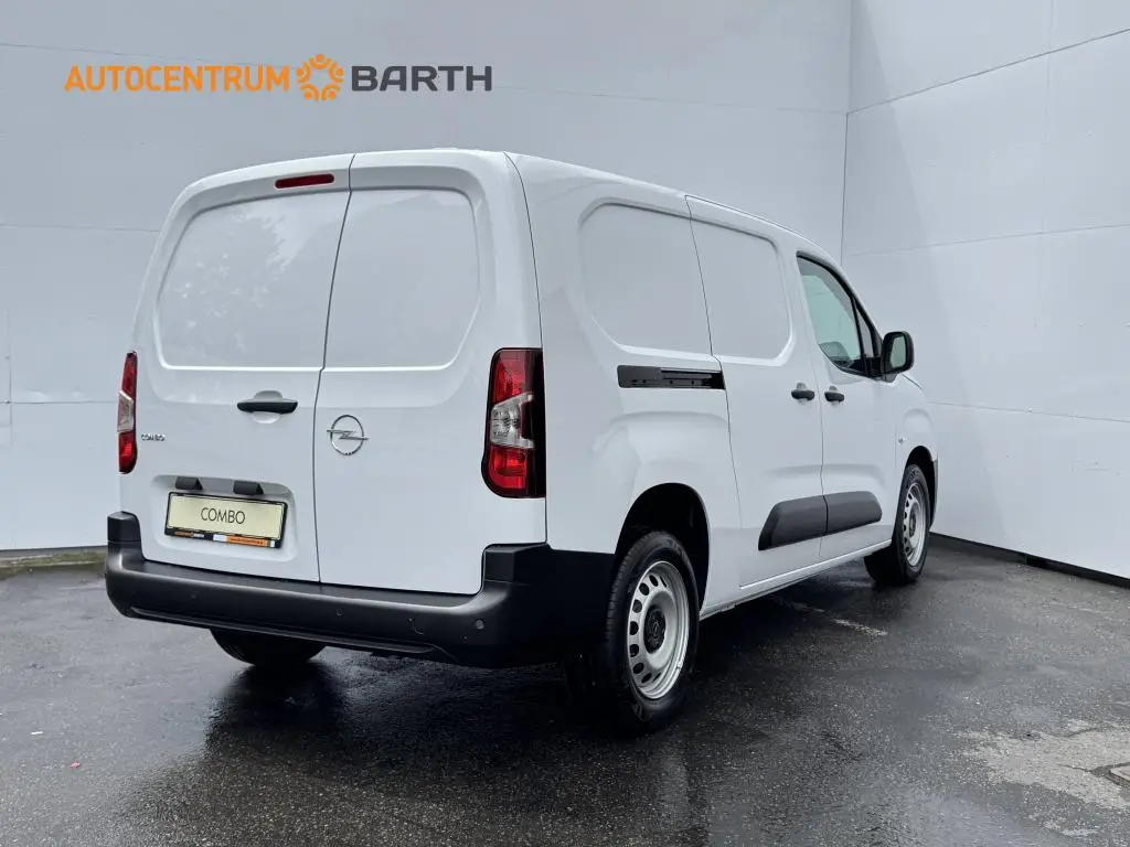 Opel Combo Van L2 (XL) 1.5 CDTi 102k MT6 1,5 CDTi / 75kW