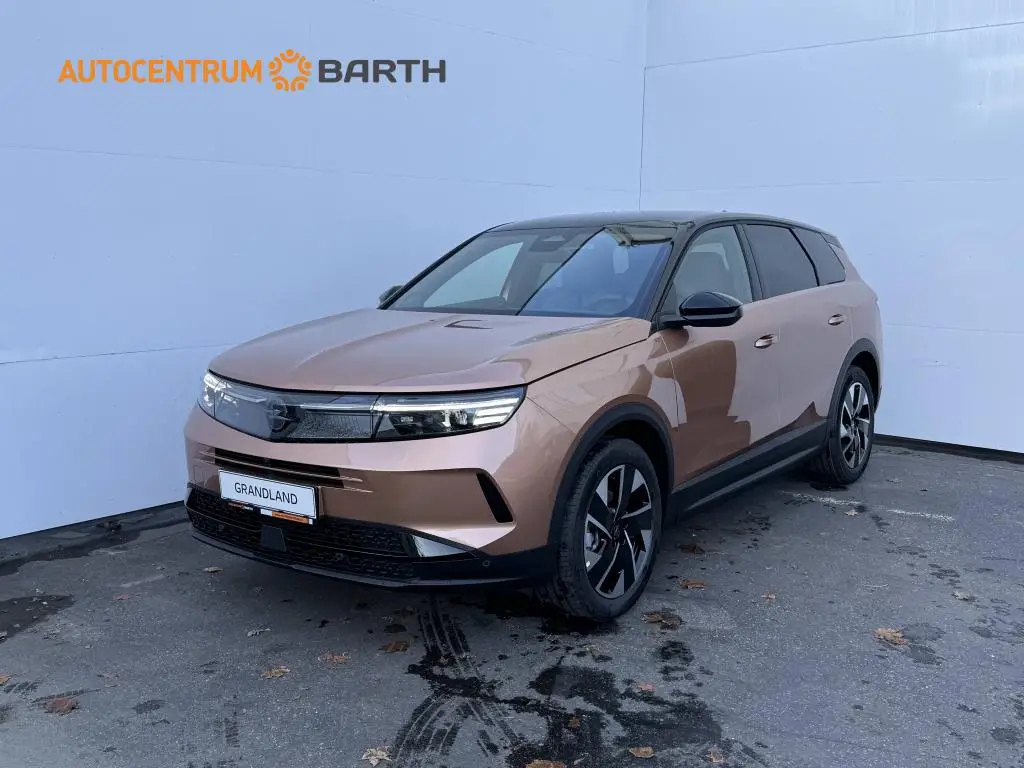 Opel Grandland GS Hybrid TURBO eDCT6 1.2 TURBO / 107kW