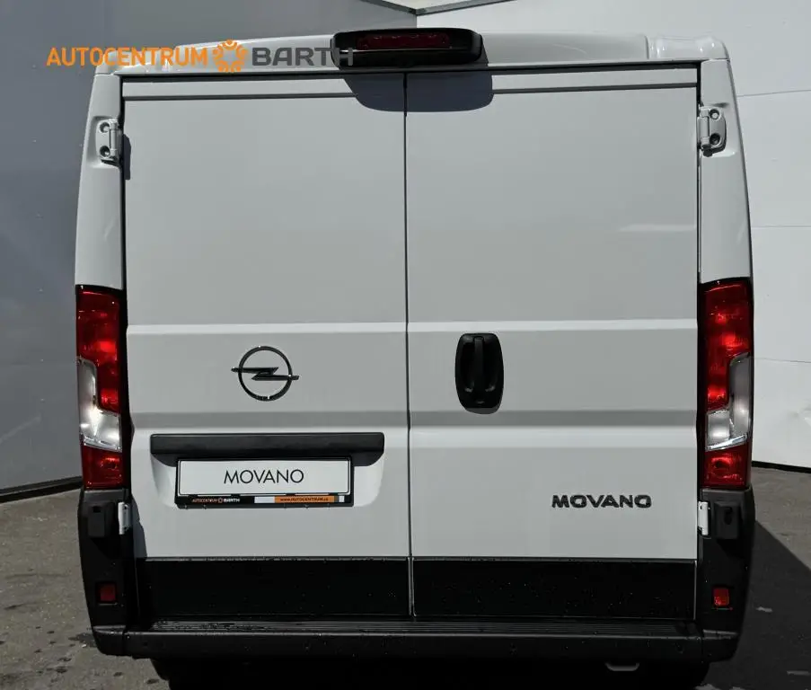 Opel Movano skříň L2H1 3000 6°MT 2,2 CDTi / 88kW