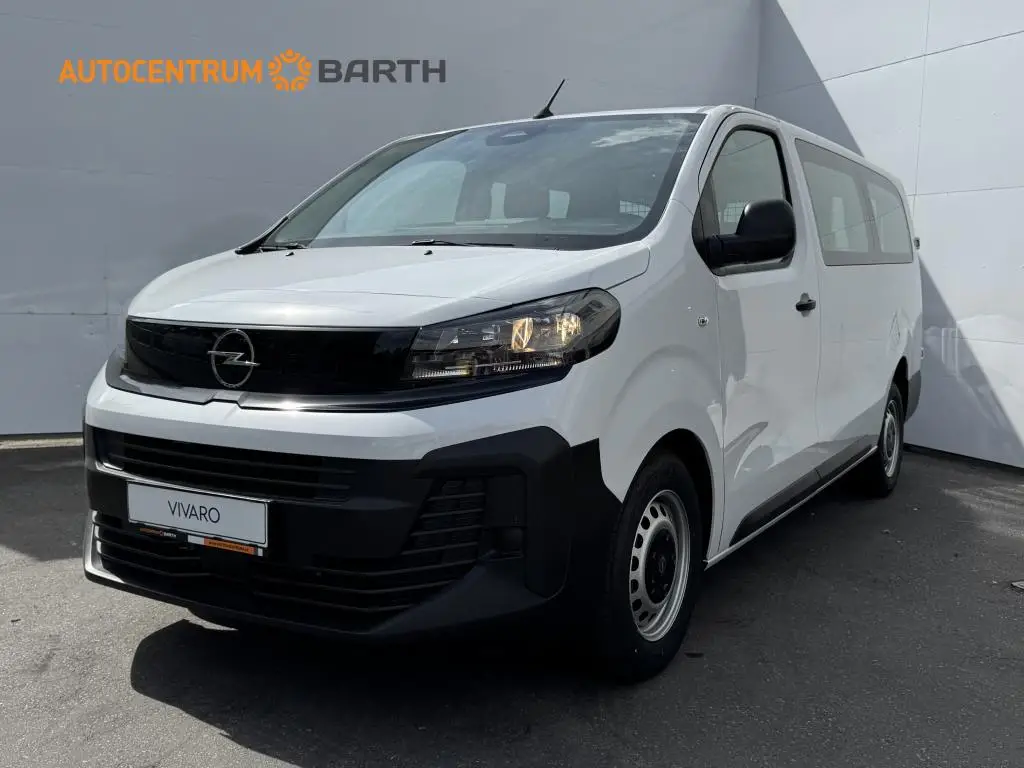 Opel Vivaro Crew Van L2 (L) Flexspace 2.2 CDTi / 110kW
