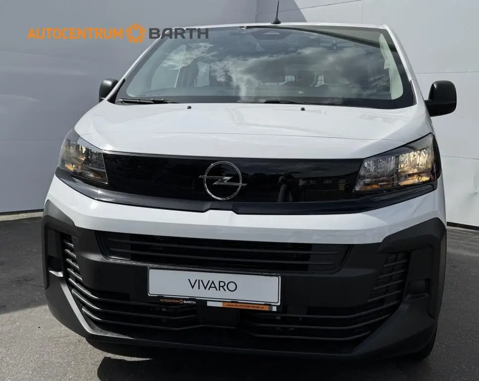 Opel Vivaro Crew Van L2 (L) Flexspace 2.2 CDTi / 110kW