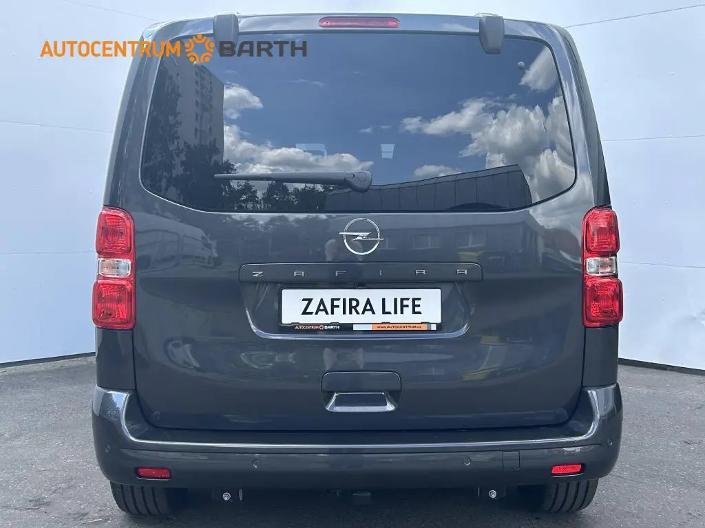 Opel Zafira L1 (M) Elegance 2.2 CDTi / 132kW