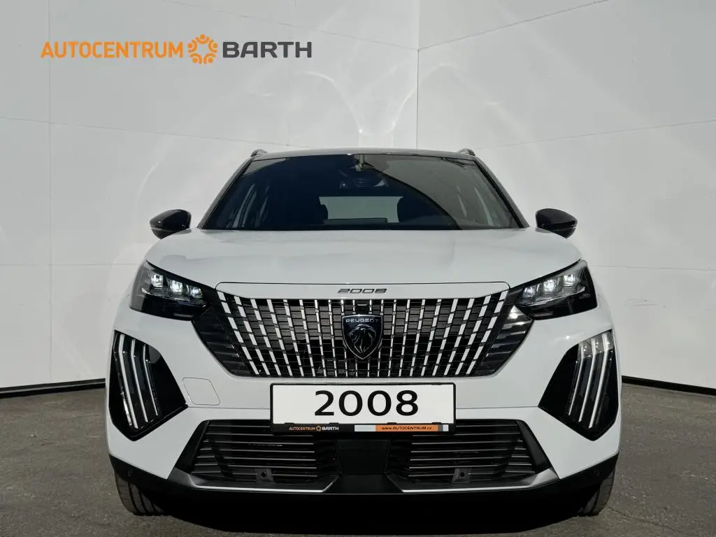 Peugeot 2008 GT Hybrid  145 e-DCS6 / 107kW