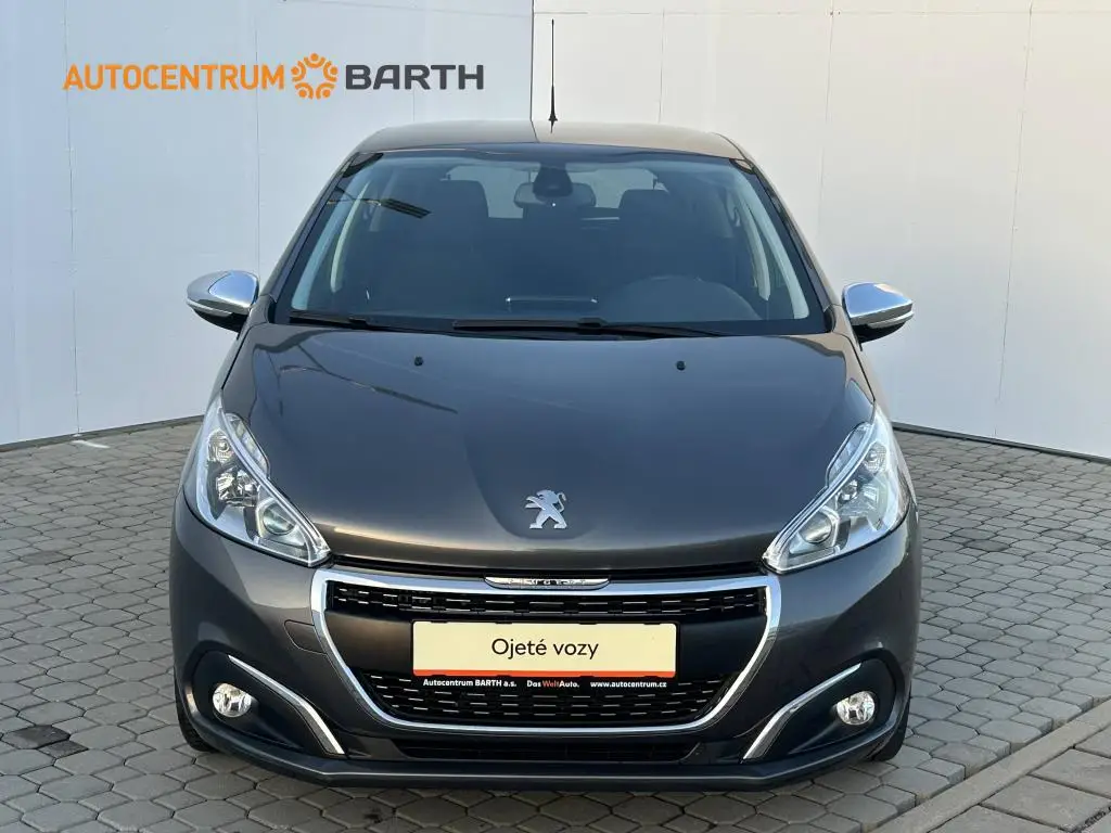 Peugeot 208 ALLURE S&S EAT8 1.2 PureTech / 81kW