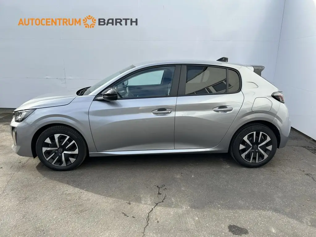 Peugeot 208 BUSINESS e-DCS6 Hybrid / 81kW