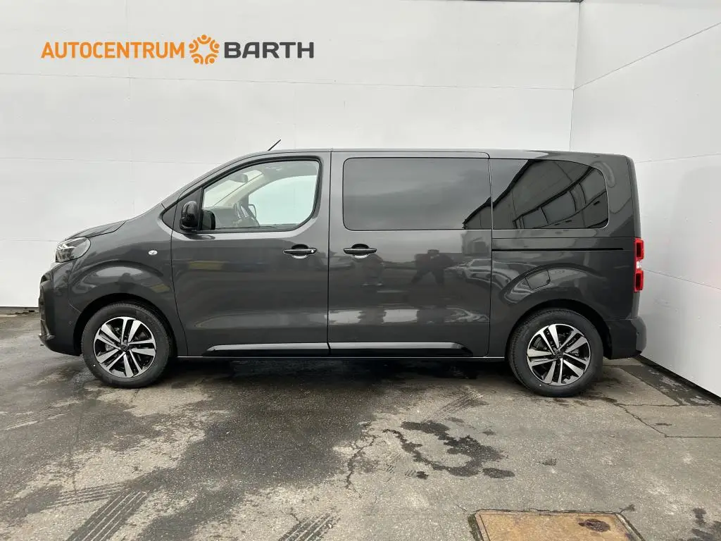 Peugeot Traveller ActiveStandard 2.0 BlueHDi S&S EAT8 / 130kW