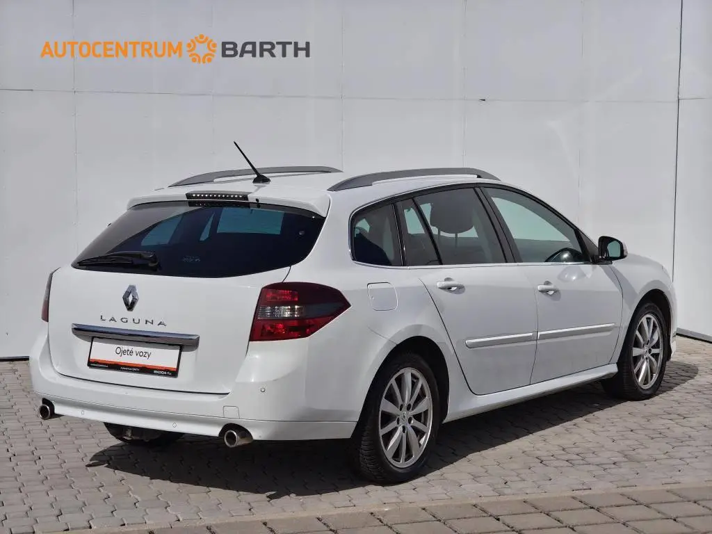 Renault Laguna Laguna 2,0 DCi 110 kW MP6 2,0 DCi / 110kW