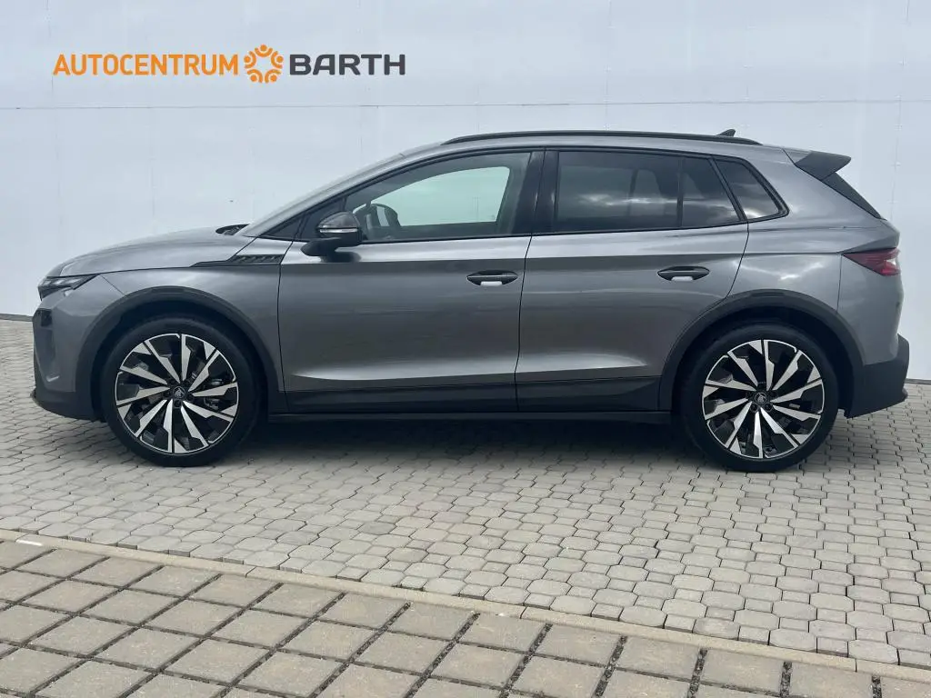 Škoda Elroq Sportline 60 63 kWh  elektro  / 150kW