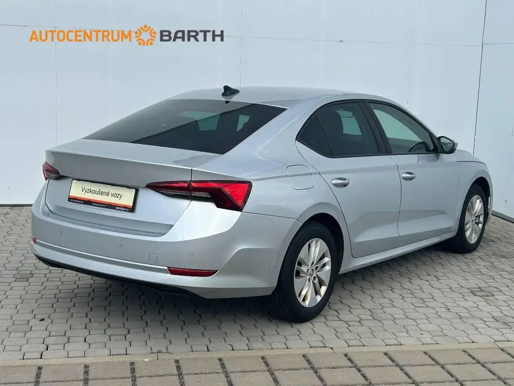 Škoda Octavia Ambition 7DSG 2,0TDI / 85kW