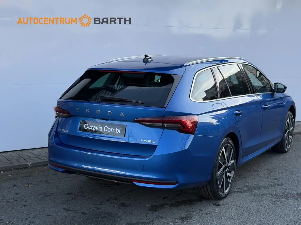 Škoda Octavia Combi 130 let Premium 7DSG 1,5TSI / 110kW