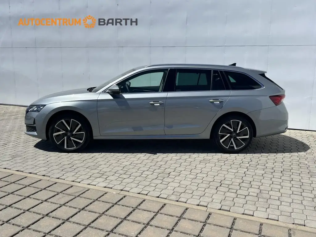 Škoda Octavia Combi 130 let Premium 7DSG 1,5TSI / 110kW
