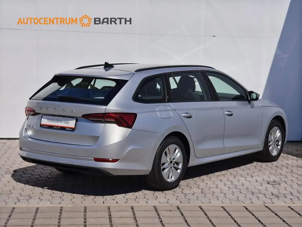 Škoda Octavia Combi Ambition 6MP 2,0TDI / 85kW