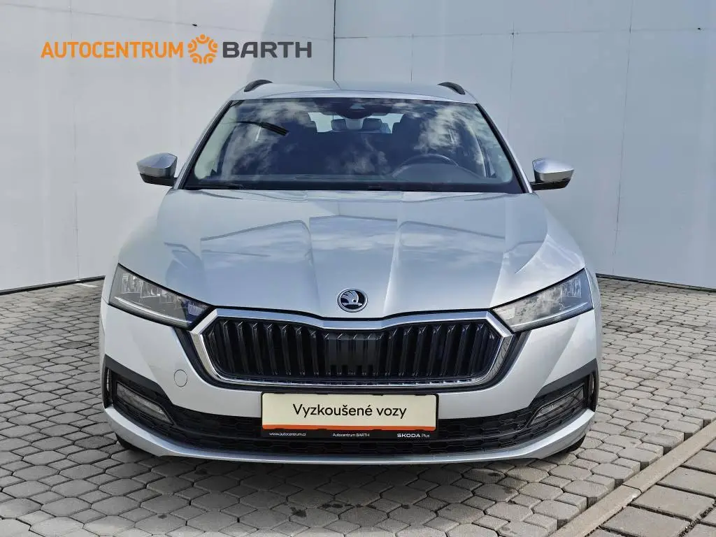 Škoda Octavia Combi Ambition 6MP 2,0TDI / 85kW