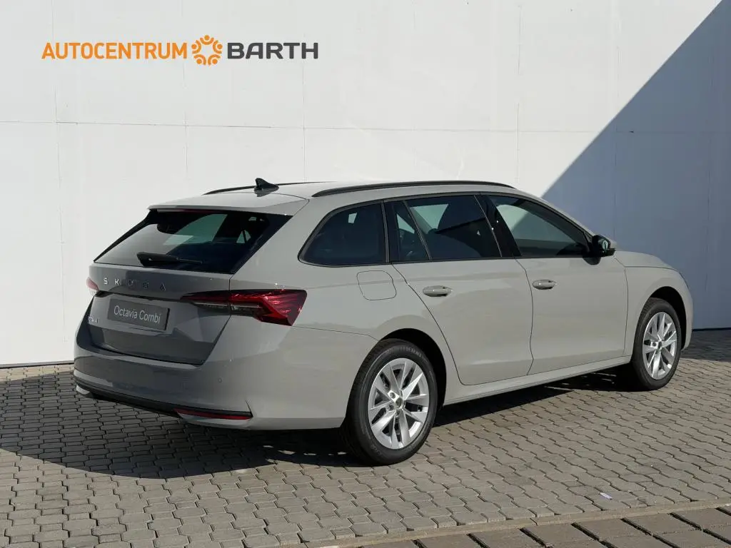Škoda Octavia Combi Classic 6MP  1,5TSI / 110kW