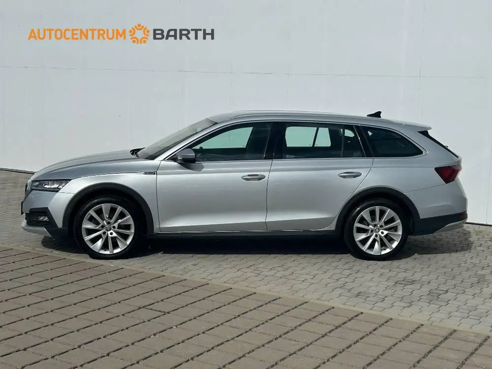 Škoda Octavia Combi Scout 7DSG 4x4 2,0TDI / 110kW