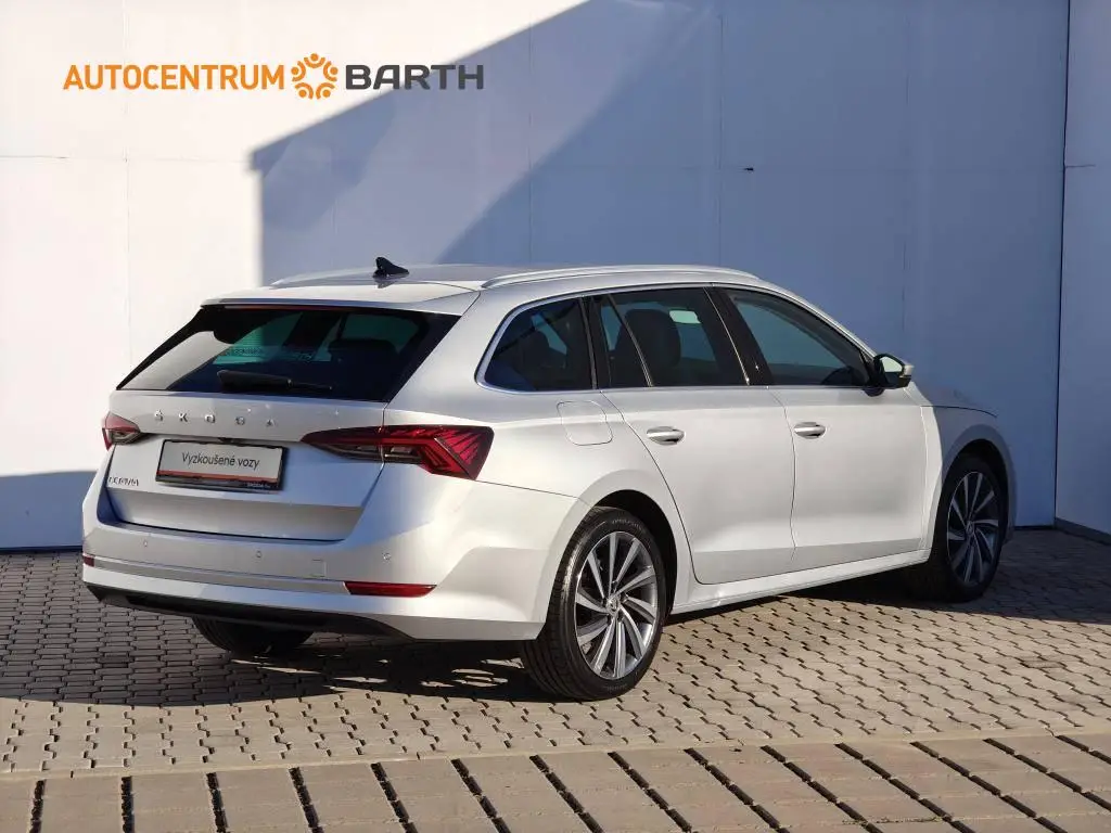 Škoda Octavia Combi Style 7DSG 2,0TDI / 110kW